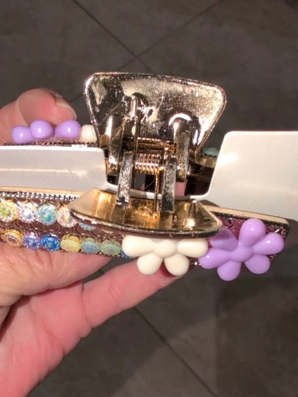 Gold Tone Rhinestone Hair Clip with White & Lavender Flowers